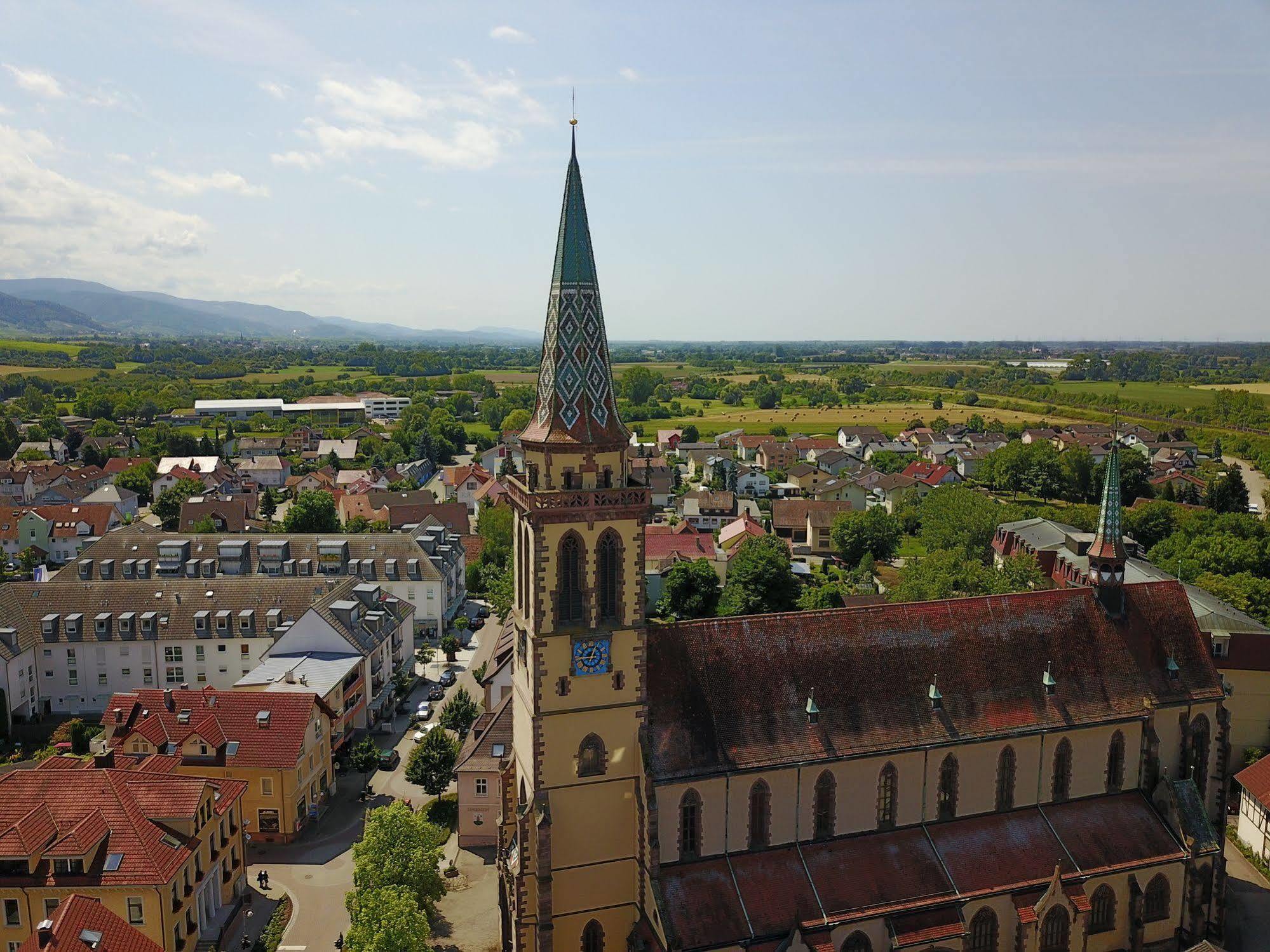Landgasthof Ochsen Sinzheim Esterno foto